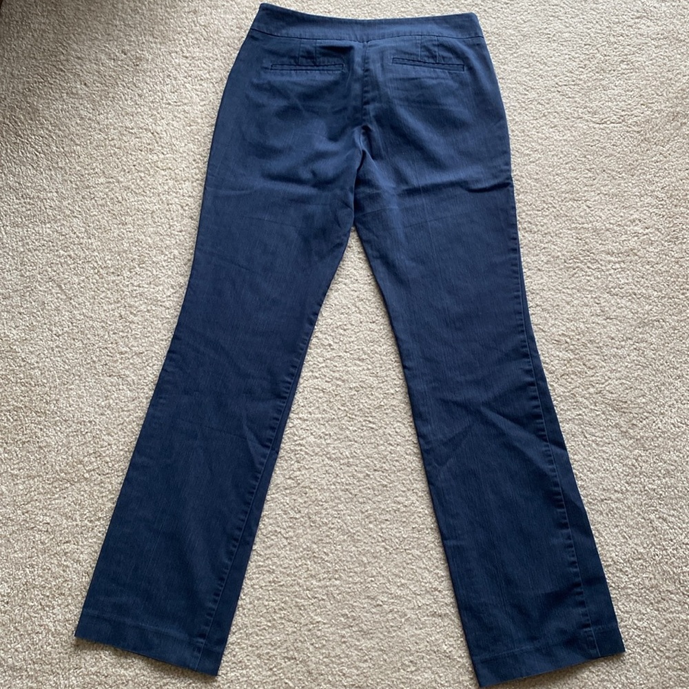 🟡 BOGO New York & Company Stretch Bootcut Jeans - Picture 2 of 4
